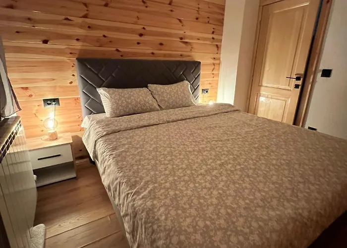 Apartments S&S